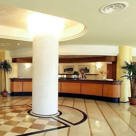 Fontana Hotel