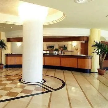 Fontana Hotel